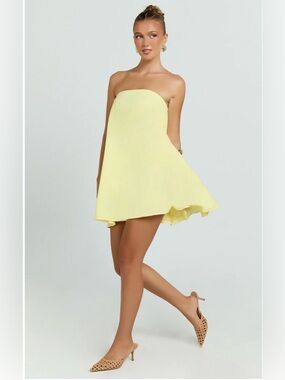 Showpo Emmie Strapless Trapeze Mini Dress in Lemon